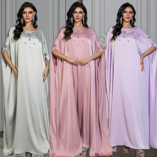 ساتن Batwing Abaya با دکور کریستال