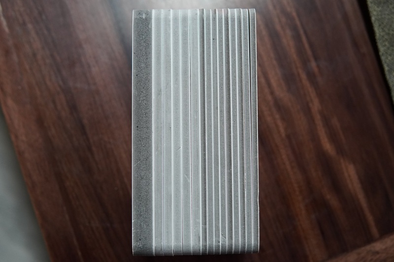 Carbon crystal plate
