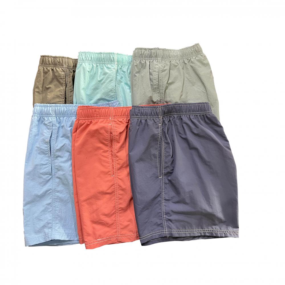 Pantalones cortos de playa para hombres opcionales de color múltiple sólido