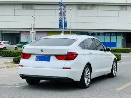 2010 BMW 5 Series GT 535i Luxury