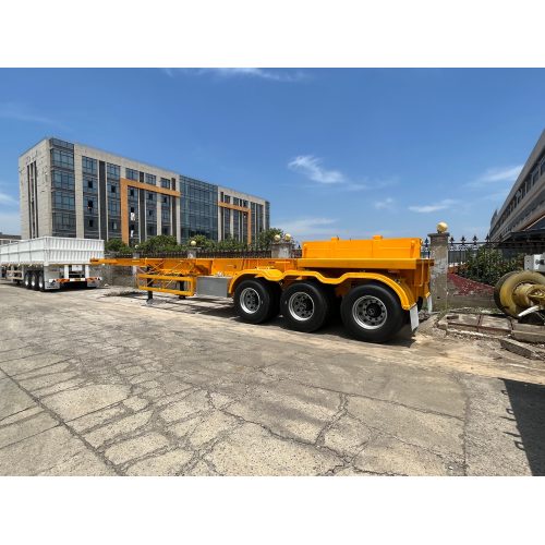 Ημι-ρυμουλκούμενο μεταφοράς εμπορευματοκιβωτίων τριών αξόνων βαρέως τύπου