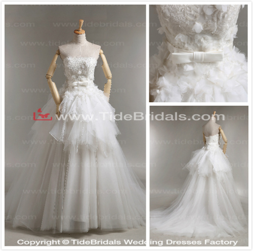 High Class Couture Ball Gown Tulle Wedding Dress Square Bow Lace Appliques Bridal Gown (WT1304-15)