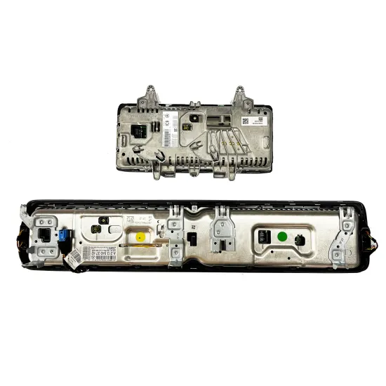 Mercedes-Benz Digital Cluster Panel and Cockpit Multimedia Player