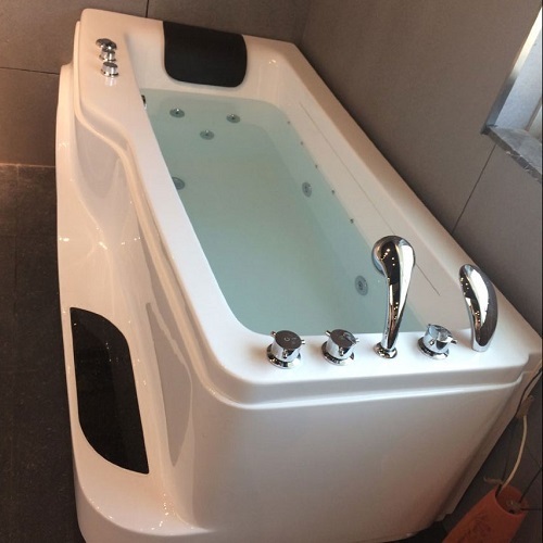 Tragbare Indoor-Badewanne Kombi-Luftmassage-Badewanne