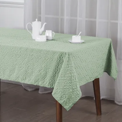 Wrinkle-Free Microfiber Puff Embossed Rectangle Tablecloth for Holiday Dining