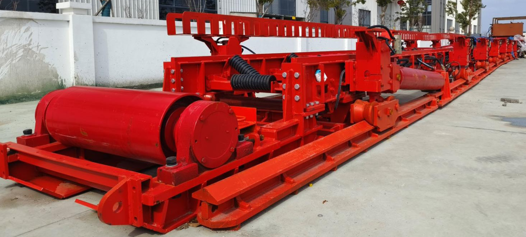 Self moving tail for DWZY1000/1200 belt conveyor