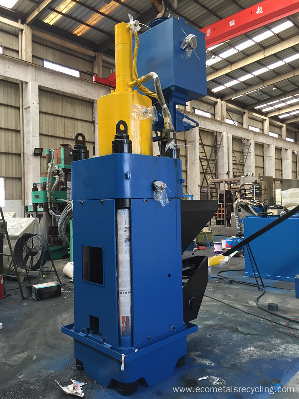 Hydraulic Metal Sawdust Debris Block Making Machine