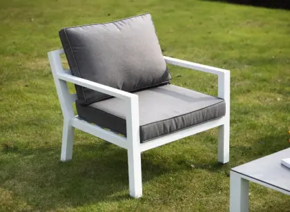 Hot Selling Modern White Aluminum Courtyard Sofa Furniture
