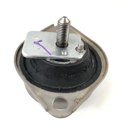 Car Engine Motor Mounts for Maserati 196865 253752