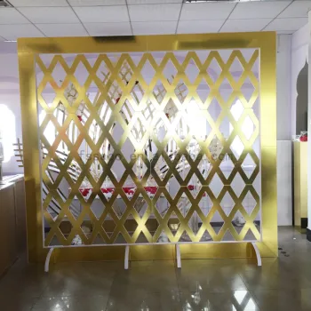 Luxury Modern Gold Wedding Backdrop for Elegant Banquets