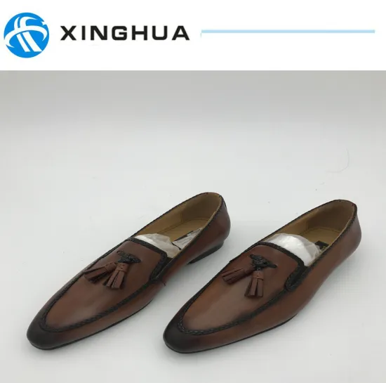 Men′s Dress Shoes Used by Leather
