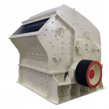 Mobile Impact Crusher: Monde XXNX PF 1007 for Mountain Stone Crushing