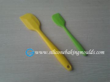 Green Yellow Flexible Silicone Spatula Knife Set With Fda / Lfgb