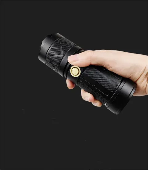 2023 Top Selling Portable IP54 Strong Light USB Rechargeable LED Mini Power Bank Flashlight