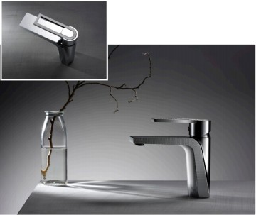 Basin Faucet with grain at surface