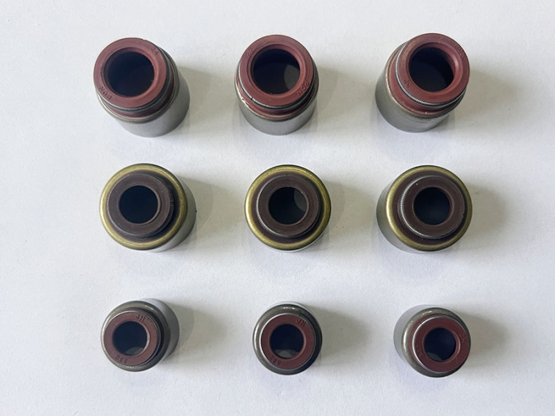 Engine valve top rod oil seal