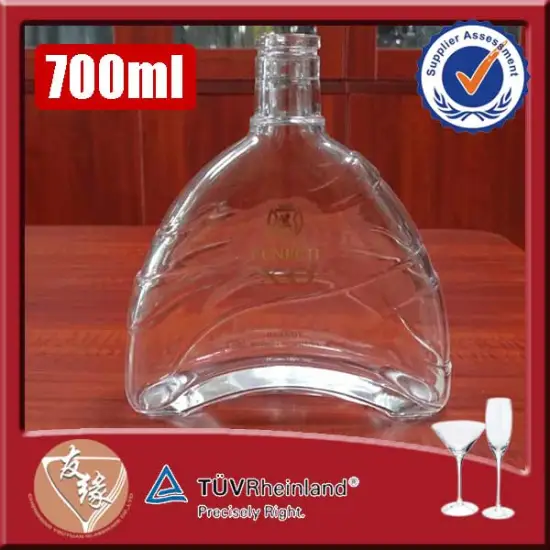 bar top Xo brandy odd shaped 70 cl liquor packing bottle fine white glass cork glass bottle