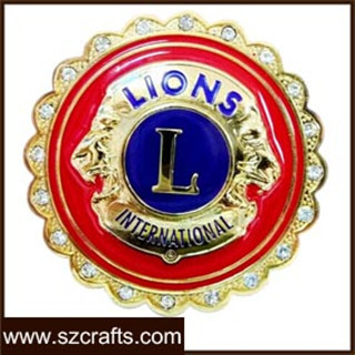 2014 new design of lions international metal badge