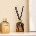 Private Label Natural Essential Oil 5oz Reed Diffuser Luxury Home Fragrance Reed Diffuser for Air Refershing