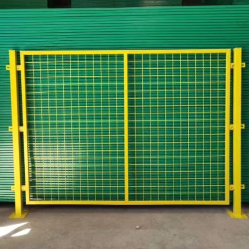 Welded Wire Mesh Fence Airport separation stainless steel welded mesh fence Manufactory