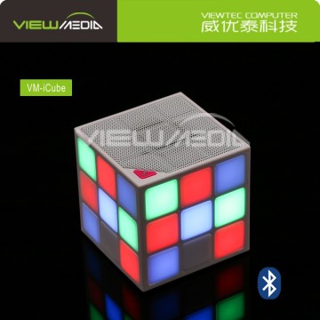 2016 portable waterproof mini bass cube Bluetooth speaker with led light