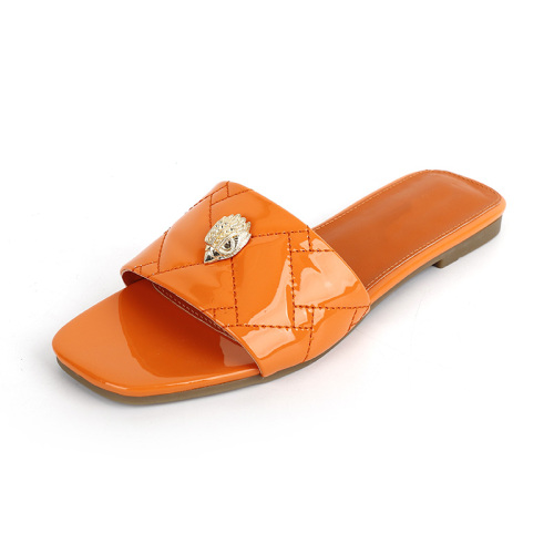 Diamond shaped flat bottomed cooler