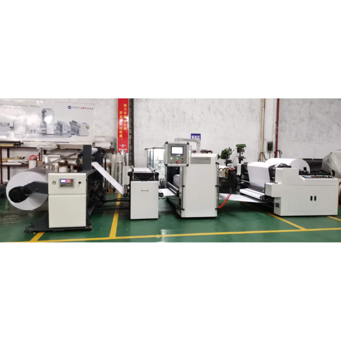 Термическая ламинирующая машина на высокой скорости.