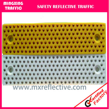 171 Glass Bead Reflectors
