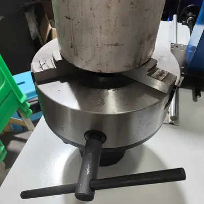 Chuck table flange rotary marking machine