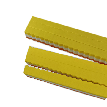 Houten dobbelsteen met kreukende matrixuitwerpsrubber