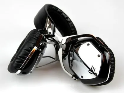 Crossfade LP V-Moda over ear headphones