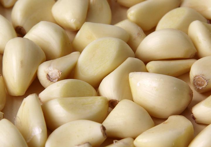 Taze Soyulmuş Sarımsak Dişleri 2025 Organik sarımsak