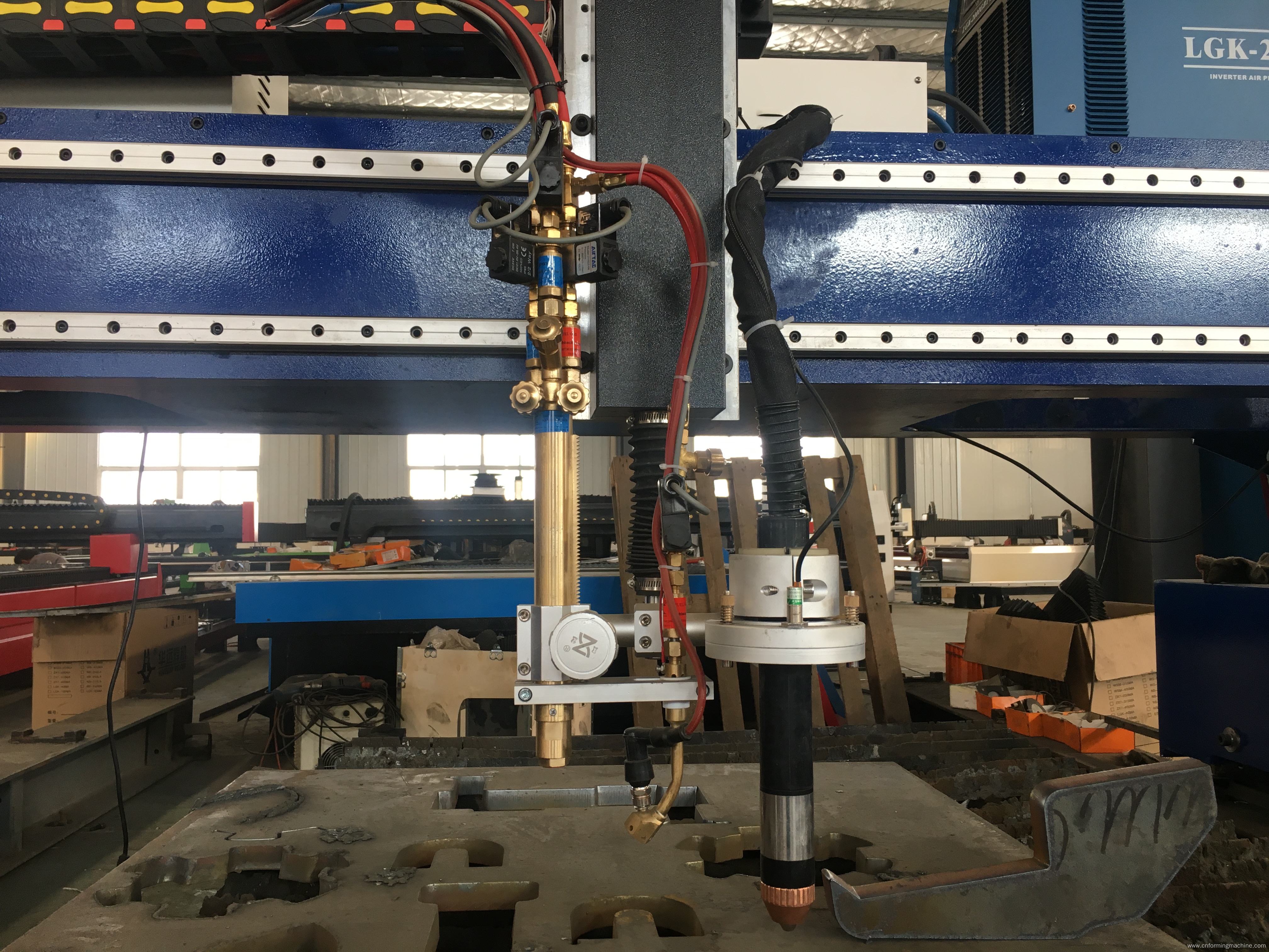 CE certified durable gantry CNC plasma cutting machine