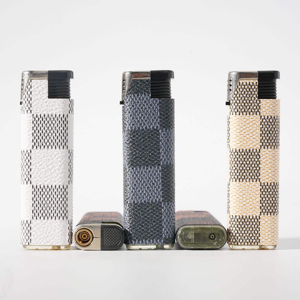 Jet Flame Gingham Pattern Leather Cover Lighter
