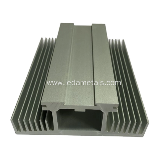 Custom Electronic Cooling Heatsink Aluminum Extrusion