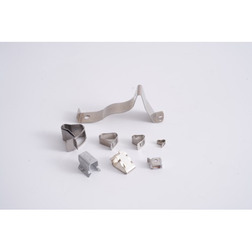 النوابض المسطحة والأجزاء المسطحة 1