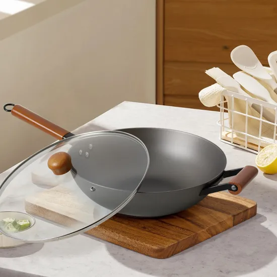 Cast Iron Non-Stick Wok for Kitchen Household