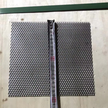 Custom 250x250 mm Edelstahl 304 Perforiertes Blech mit 3 mm Löchern 0,9 mm dick