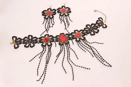 Ethnic Style Lace Necklace With Resin Rhinestone Necklace