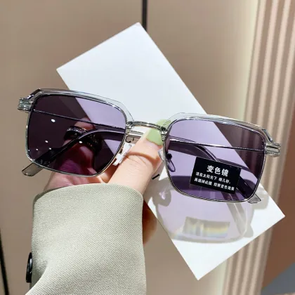 HD Anti-Blue Light Reading Glasses for Elderly - Myopia Fashion Eyebrow Frame
