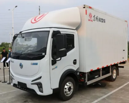 Dongfeng 105KW Electric Refrigerated Truck