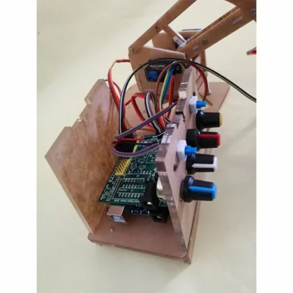 High Quality Robotic Arm Teaching Aids and Educational Toys for Children