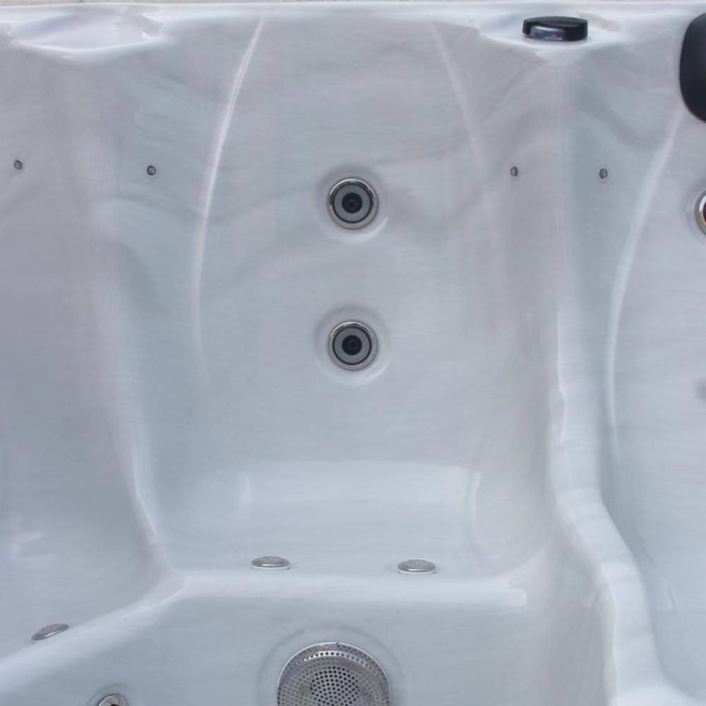 6 person affordable massage spa whirlpool hot tubs