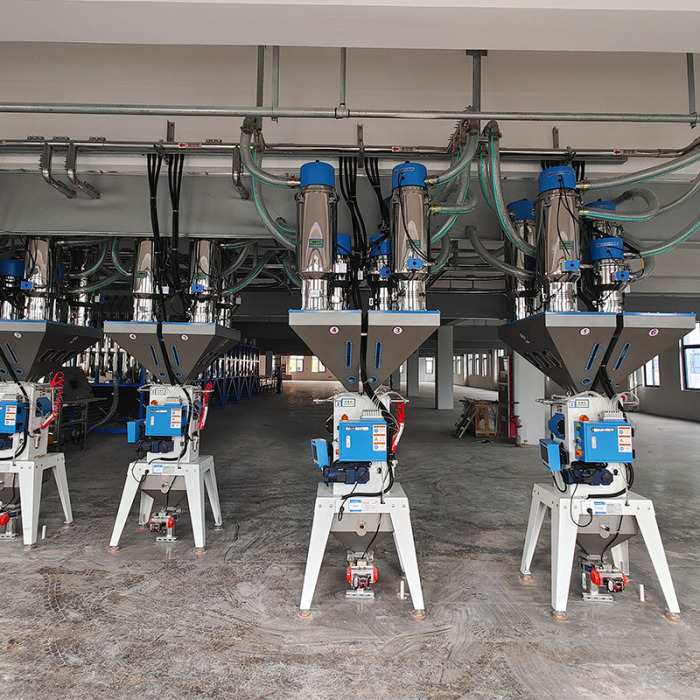 Blender gravimetri bahan baku plastik