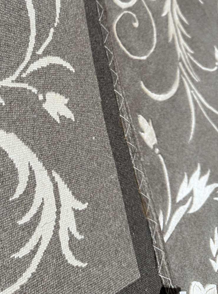 Modern Wool & Silk Blend Carpet