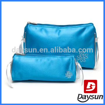 Travel make up bag set in buxom blue