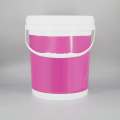 5 Gallon Plastic buckets with handle and lids