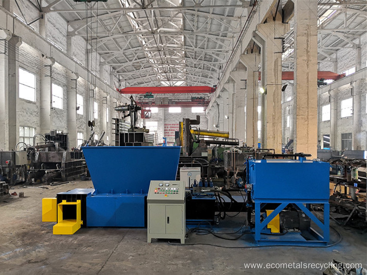 Horizontal scrap metal aluminum can baler machine