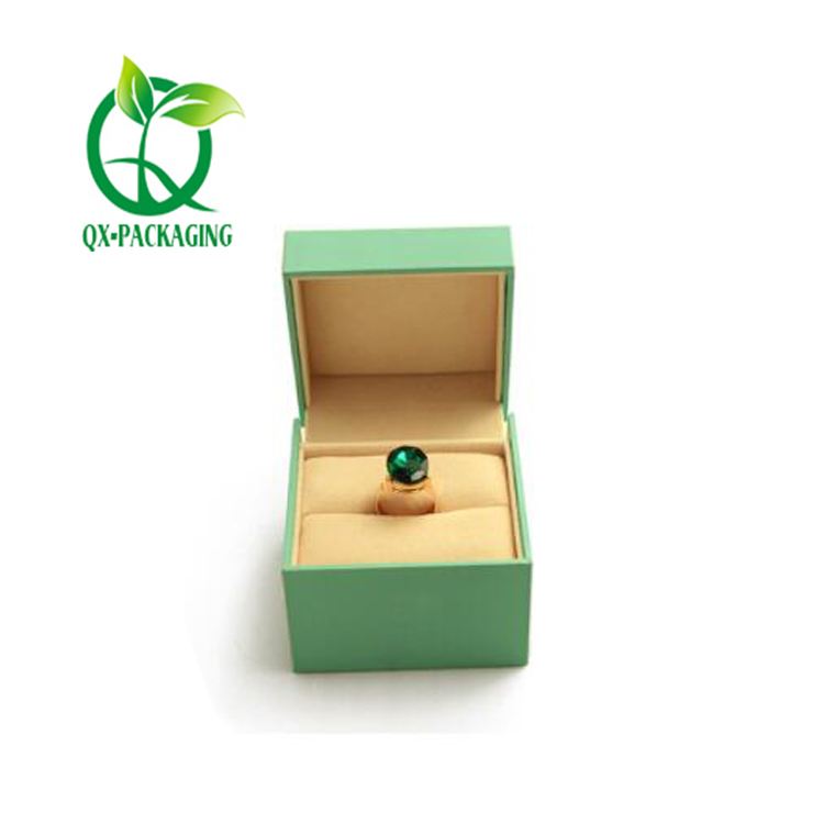 Small jewelry gift box 