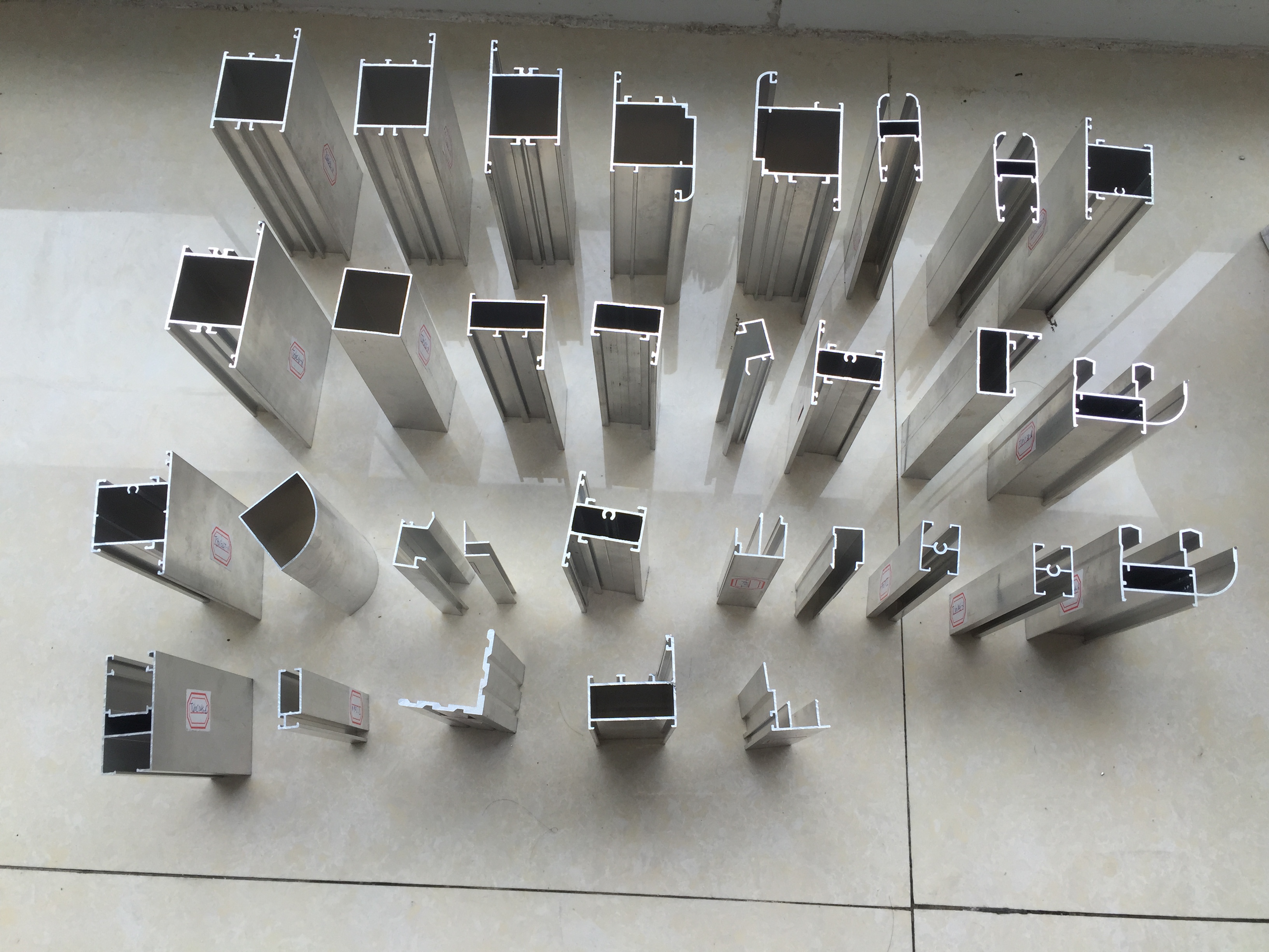 aluminium window frames